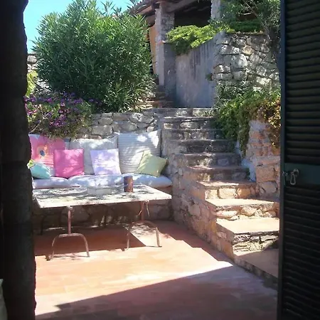 Elba Stunning Sea View Private Peaceful Feriehus *